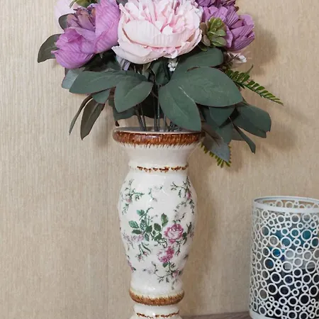 아파트 Lora Boutique