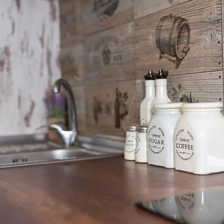 아파트 Lora Boutique *